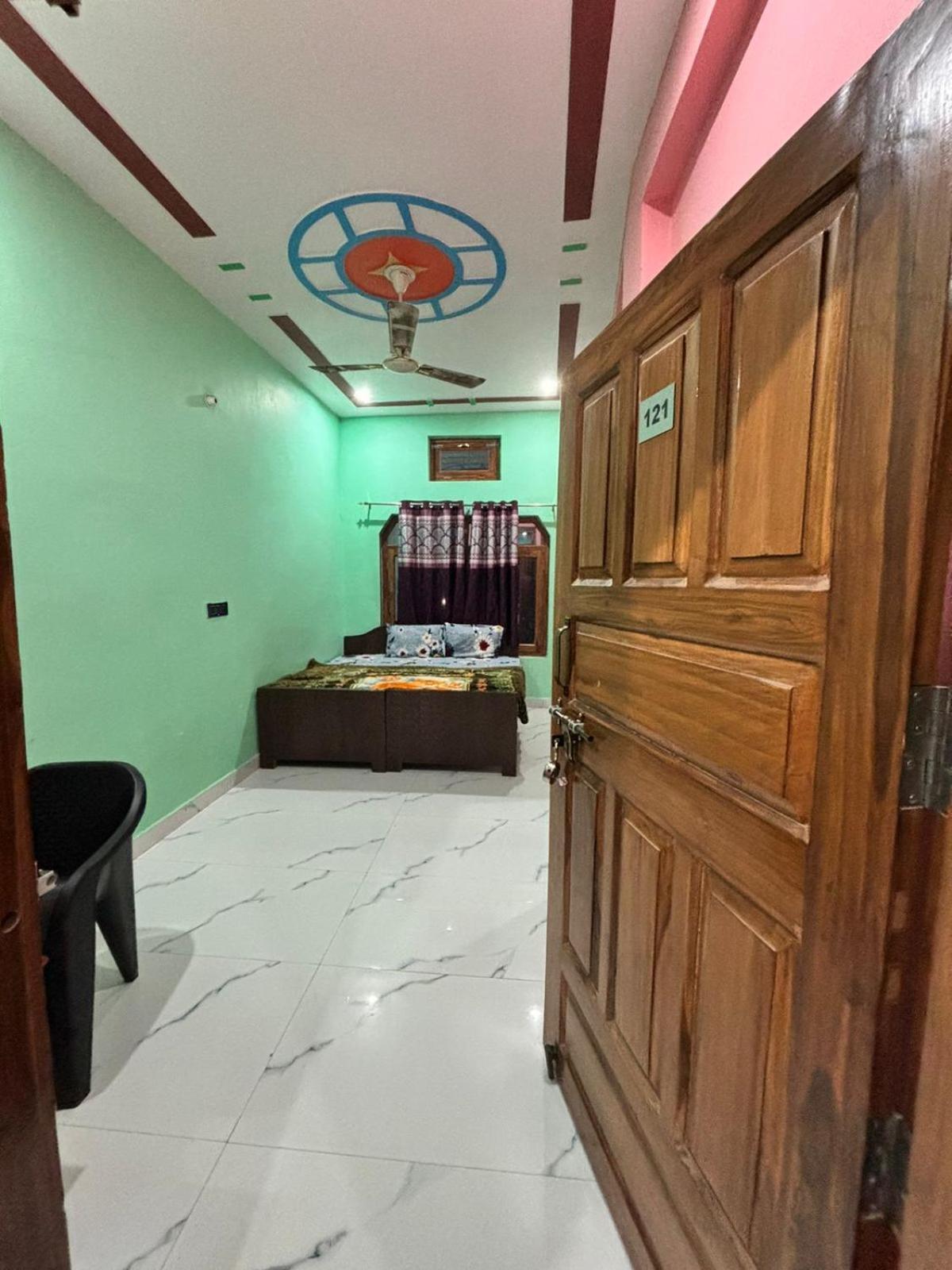 Chandrika Palace 500 Meter From Ayodhya Railway And Ram Mandir Kültér fotó